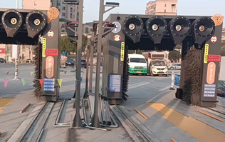 環(huán)保節(jié)水效率高！兩臺林頓龍門往復式全自動洗車機即將竣工！