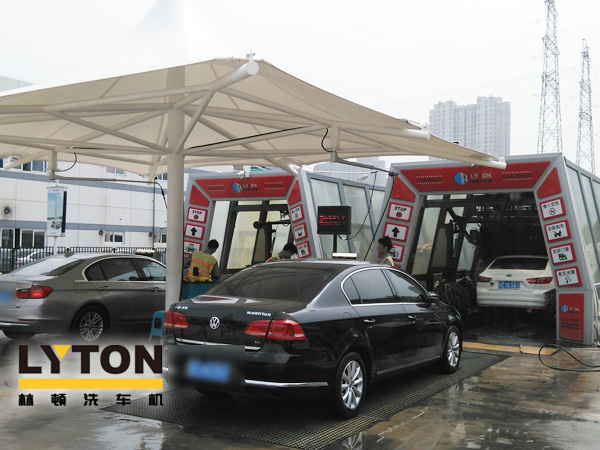 林頓電腦洗車(chē)機(jī)告訴您!夏季正確洗車(chē)“姿勢(shì)”!