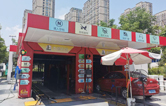 全自動(dòng)洗車機(jī)安裝場(chǎng)所之加油站!提升油站高品質(zhì)服務(wù)的企業(yè)形象，有利于口碑傳播！