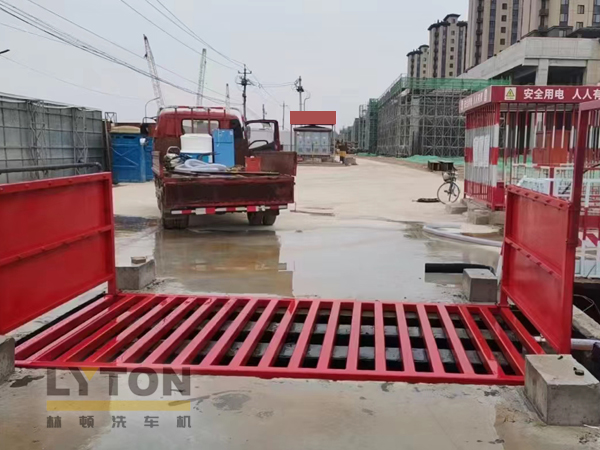 林頓工地洗車機(jī)！款式多、質(zhì)量穩(wěn)定可靠，滿足不同需求及預(yù)算！